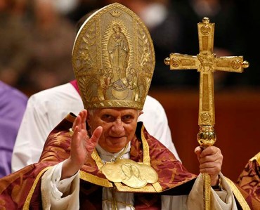 Pope_Benedict_XVI - 9