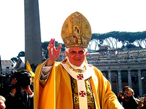 Pope_Benedict_XVI - 6